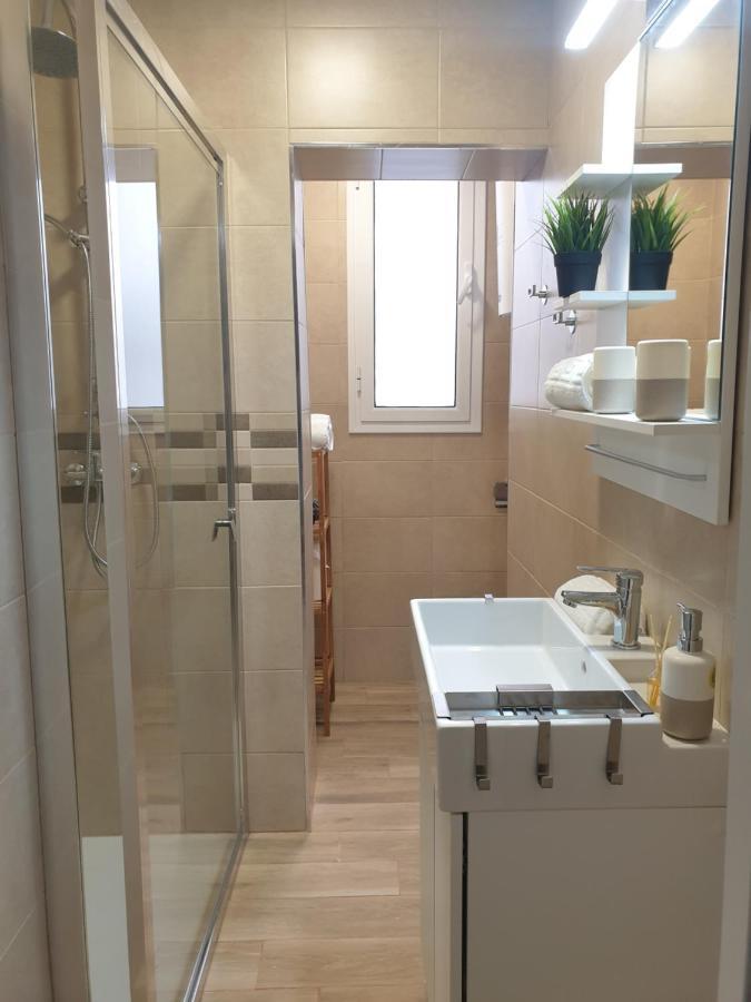 Dona Lola House Apartment Seville Luaran gambar